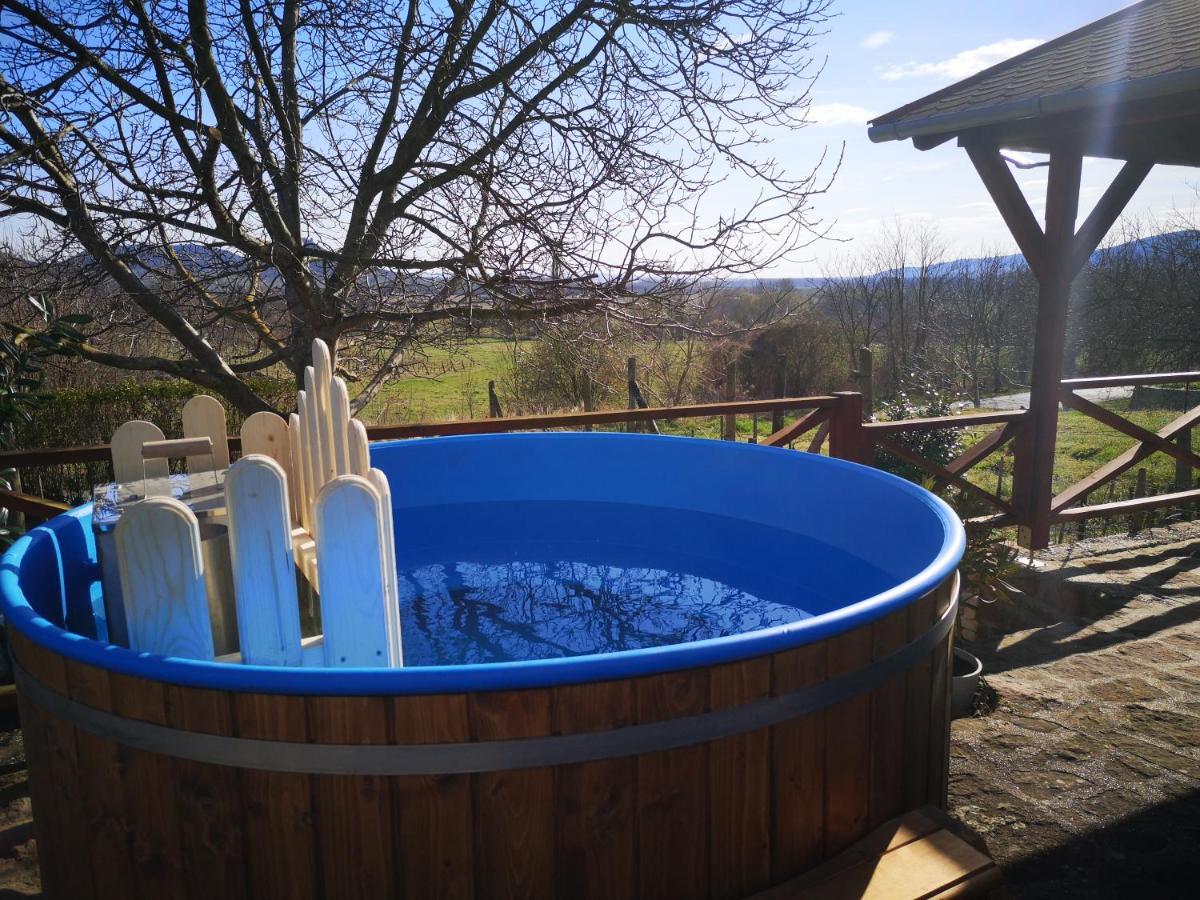 Szent Gyoergy Cottage Hegymagas Bagian luar foto